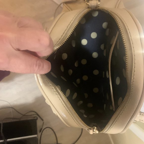 Kate Spade cute satchel with crossbody strap included - Picture 6 of 9